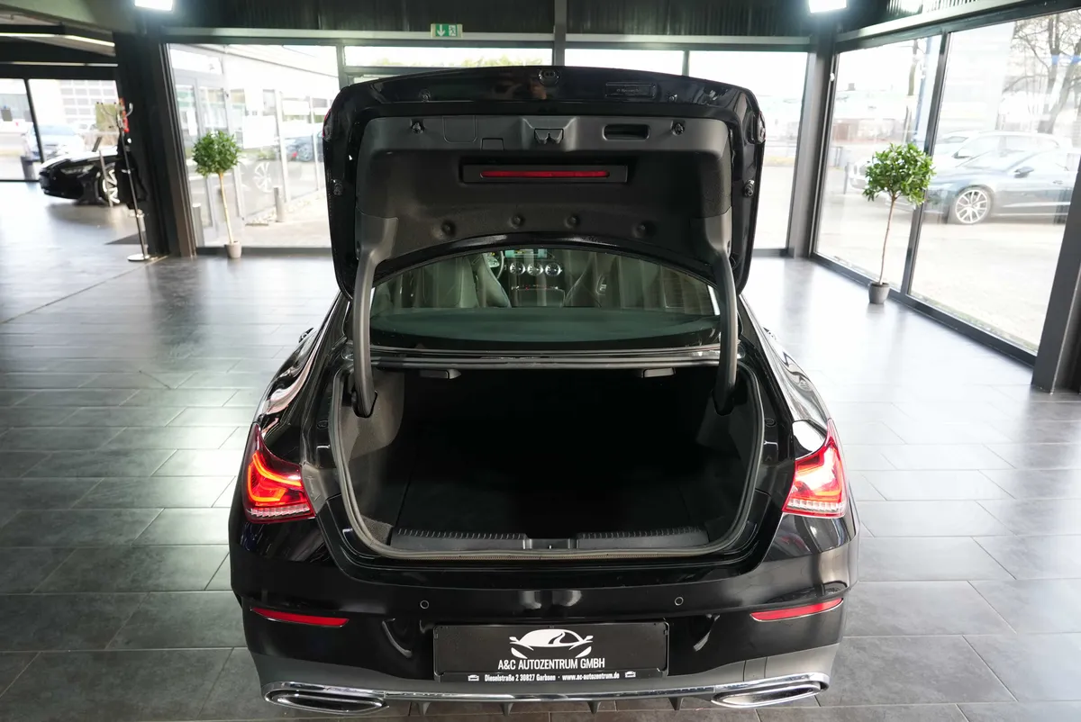 Mercedes-Benz CLA 180 AMG Line - Image 5