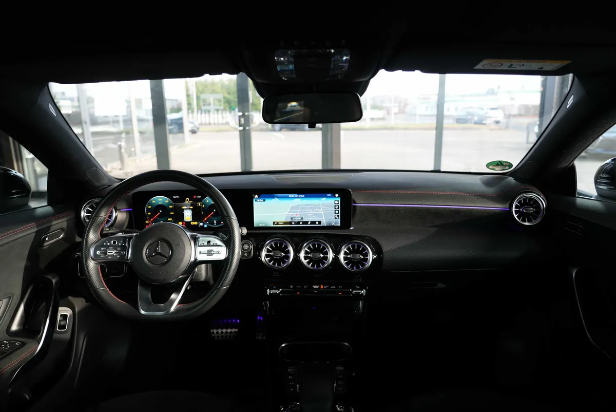 Mercedes-Benz CLA 180 AMG Line - Image 17
