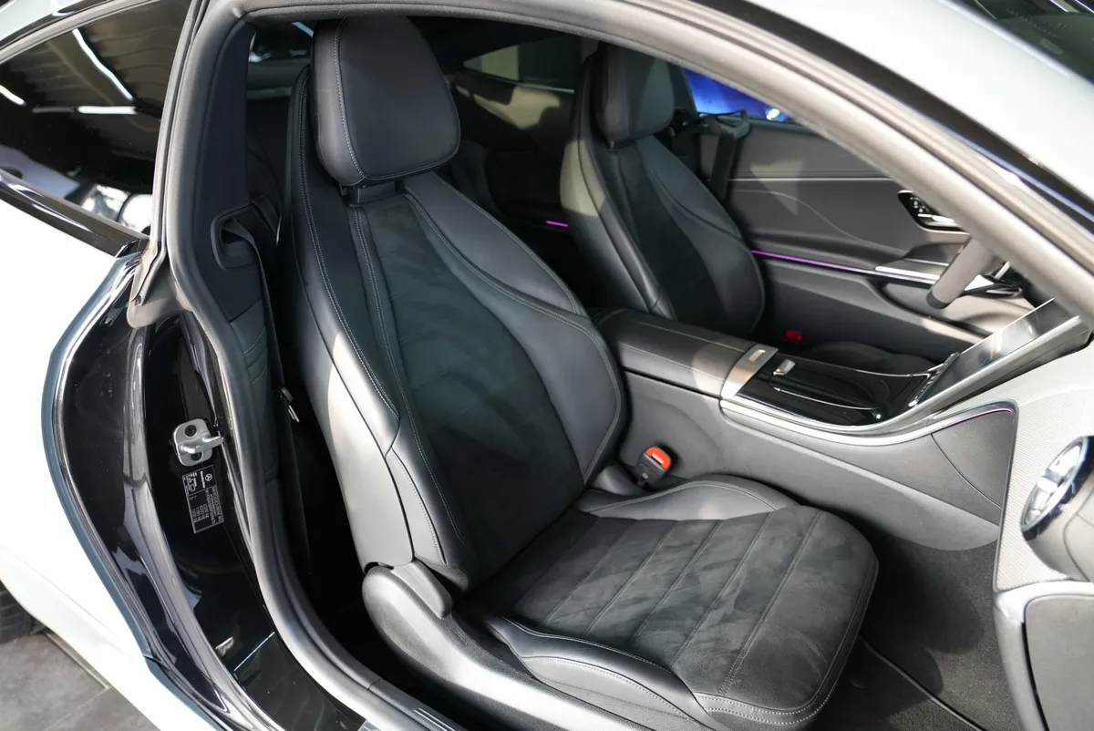 Mercedes-Benz CLE 300 4Matic AMG Line Premium - Image 15