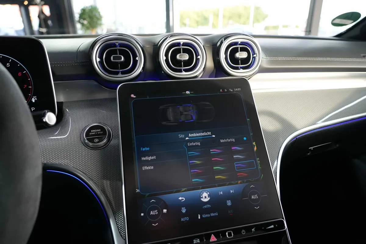 Mercedes-Benz CLE 300 4Matic AMG Line Premium - Image 24