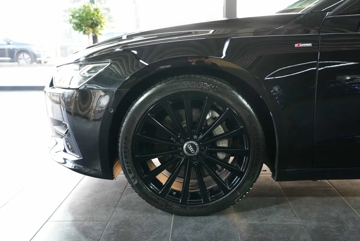 Audi A7 Sportback 55 TFSI Quattro S-Line - Image 9