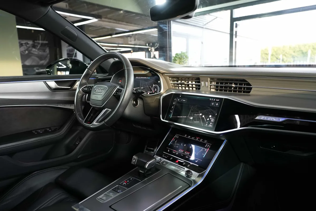 Audi A7 Sportback 55 TFSI Quattro S-Line - Image 19