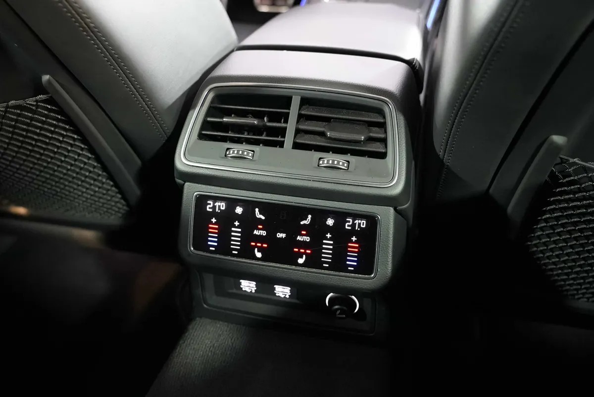 Audi A7 Sportback 55 TFSI Quattro S-Line - Image 20