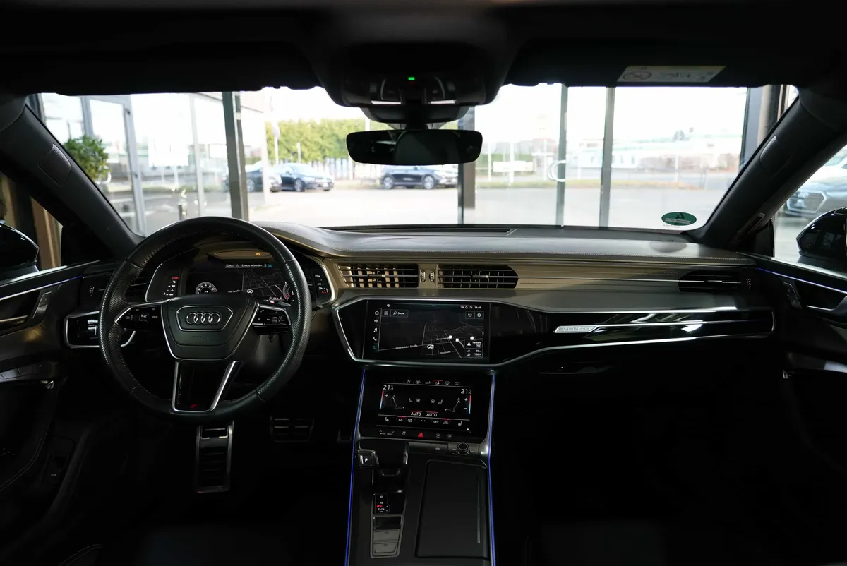 Audi A7 Sportback 55 TFSI Quattro S-Line - Image 21