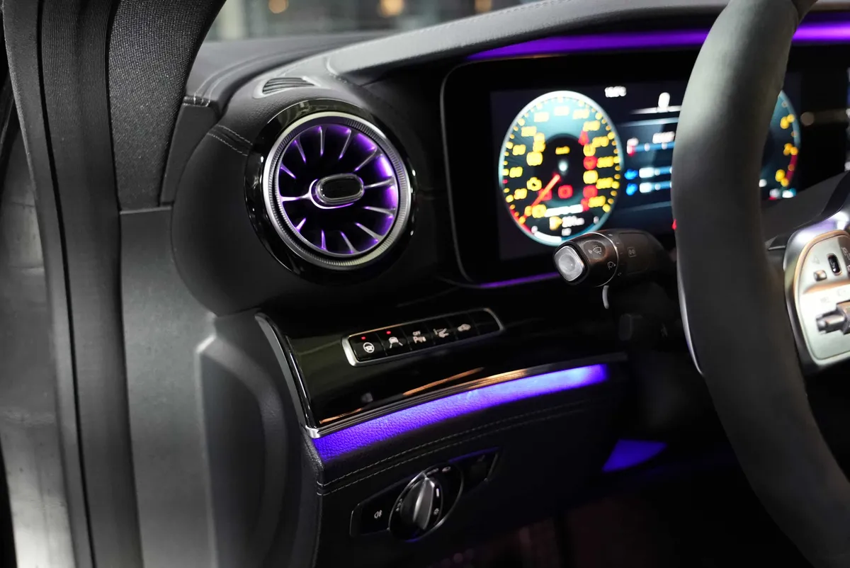Mercedes-Benz AMG GT 63 S 4Matic+ - Image 10