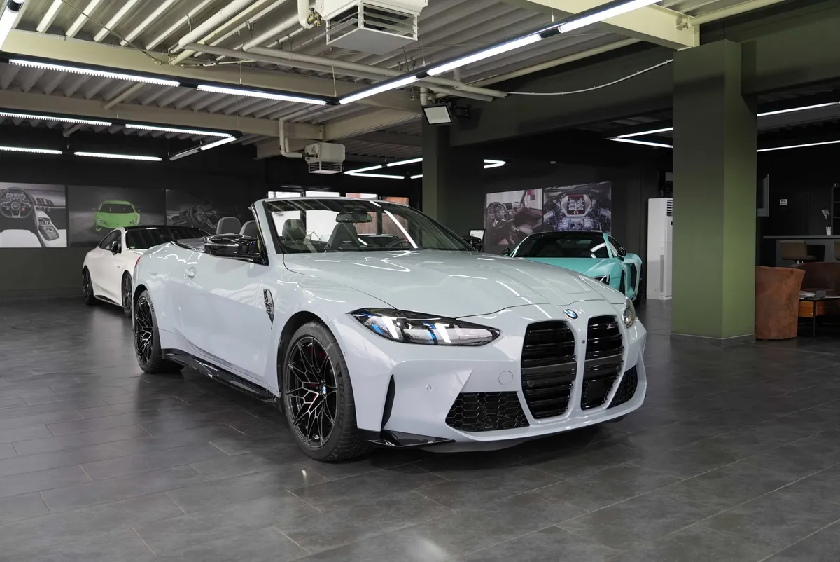 BMW M4 Competition Cabrio xDrive - Image 7