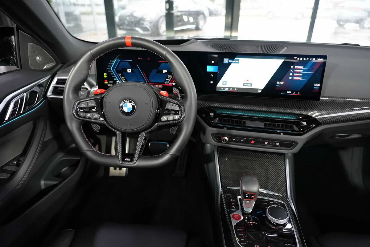 BMW M4 Competition Cabrio xDrive - Image 19