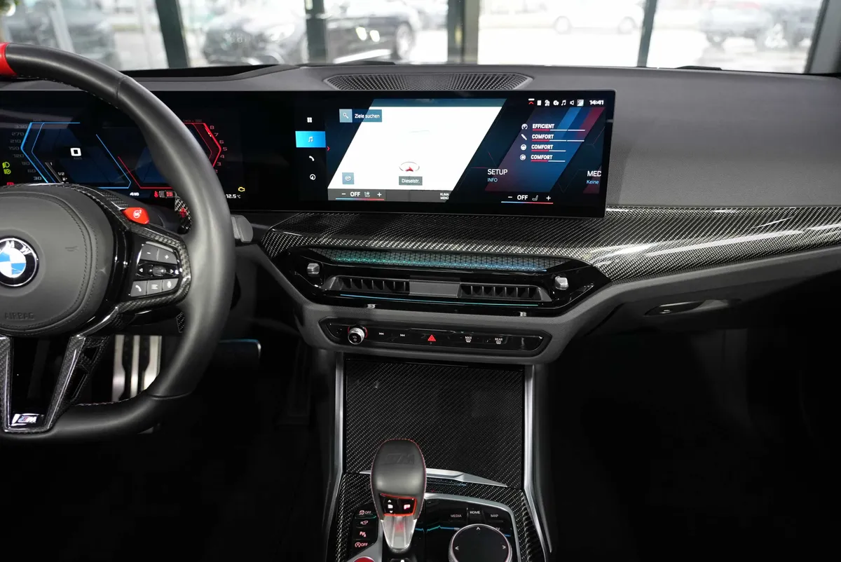 BMW M4 Competition Cabrio xDrive - Image 21