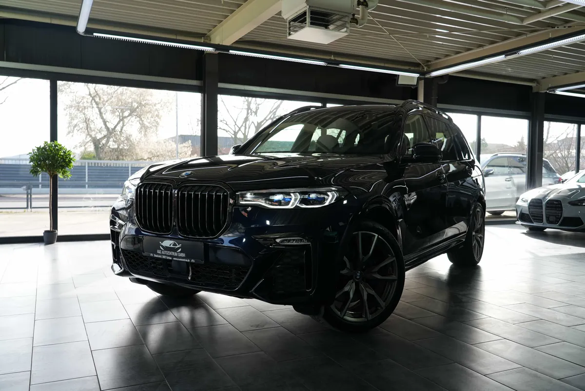 BMW X7 M50i - Image 28