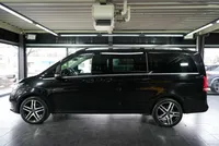 Mercedes-Benz V 220d Avantgarde Edition 4MATIC lang - Image 2