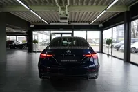 Mercedes-Benz C 300 AMG Line - Image 4