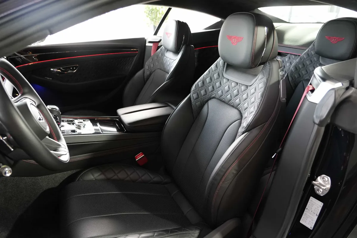 Bentley Continental GT V8 Coupé - Image 10
