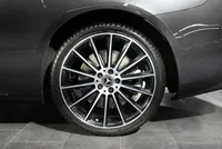 Mercedes-Benz E 450 Coupé 4Matic AMG Line - Image 8