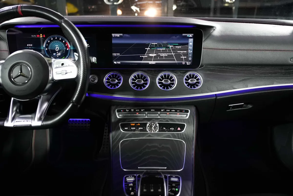 Mercedes-Benz E 53 AMG 4Matic Coupé - Image 20